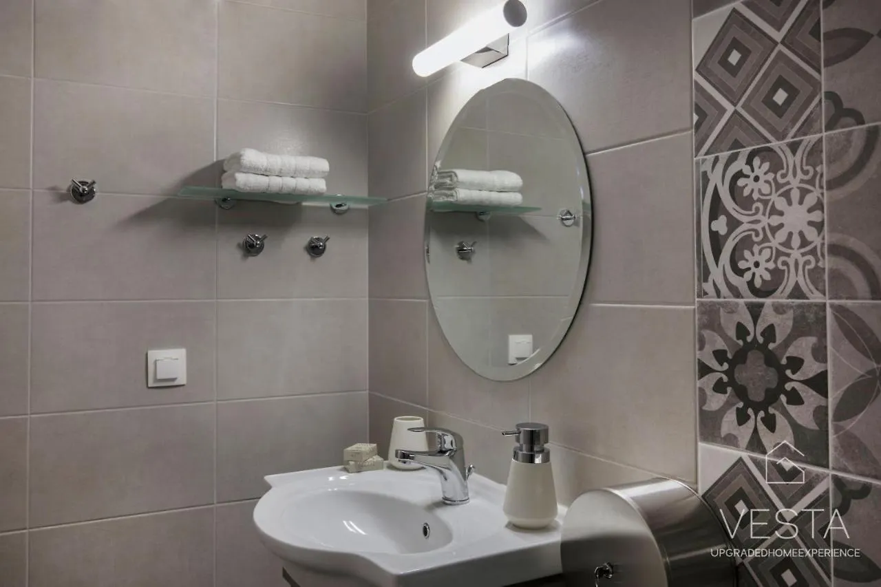 شقة The Emerald City Central Apartment, 2-Bdrms سالونيك اليونان