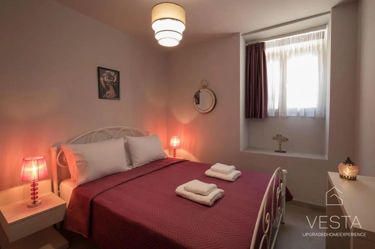 شقة The Emerald City Central Apartment, 2-Bdrms سالونيك